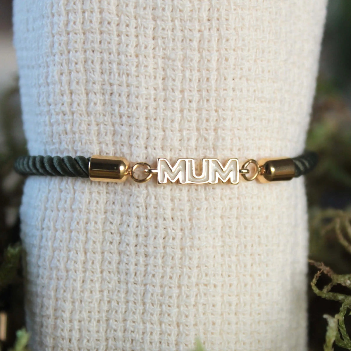 bracelet corde kaki plaqué or acier inoxydable, pendentif "mum" pour maman 